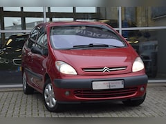 Citroën Xsara Picasso - 1.8i-16V Différence 2 Airco Trekhaak Apk Cd