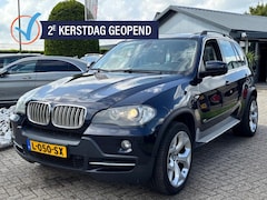 BMW X5 - 4.8i V8 X-Drive Pano Trekhaak 7-Persoons