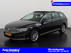 Volkswagen Passat Variant - 1.4 TSI PHEV Plug-in GTE | Schuifdak | Trekhaak | Camera | Digital Cockpit | Zondag Open