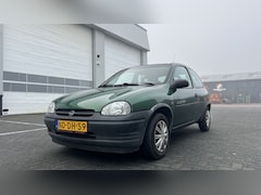 Opel Corsa - 1.4i Swing