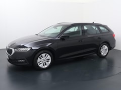 Skoda Octavia Combi - 1.0 e-TSI Ambition | 110 PK | Automaat | Trekhaak wegklapbaar | Cruise control |