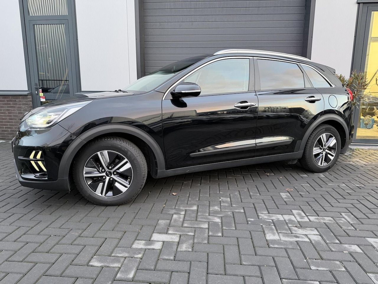 Kia Niro - 1.6 GDi Hybrid DynamicPlusLine 1.6 GDi Hybrid DynamicPlusLine - AutoWereld.nl