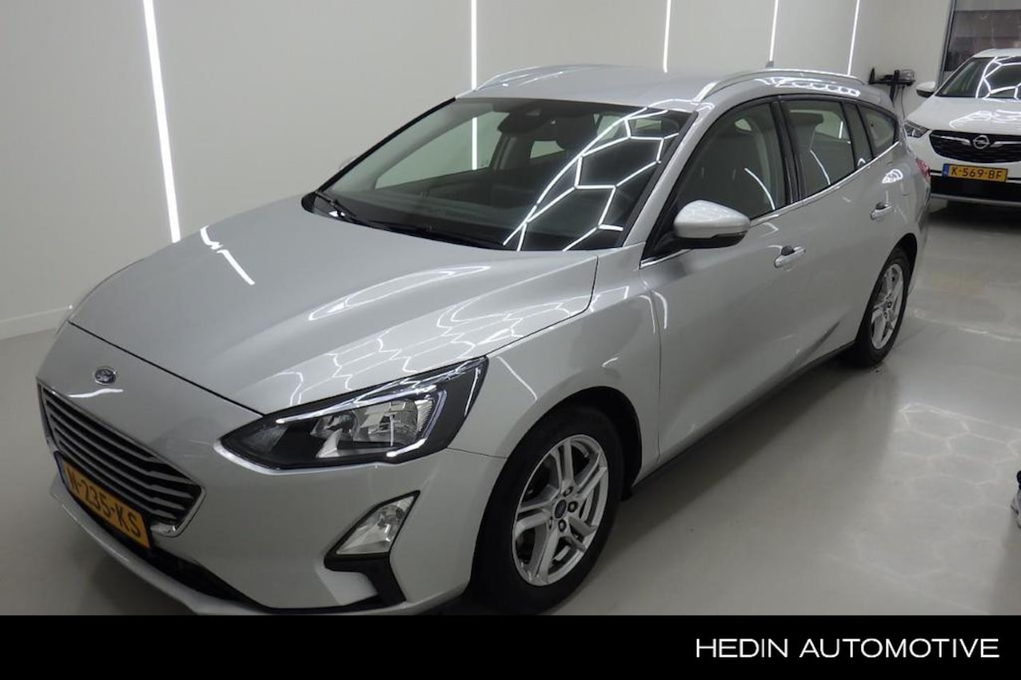 Ford Focus Wagon - 1.0 EcoBoost Hybrid Trend Edition Business 1.0 EcoBoost 125PK Hybrid Trend Edition Business - AutoWereld.nl