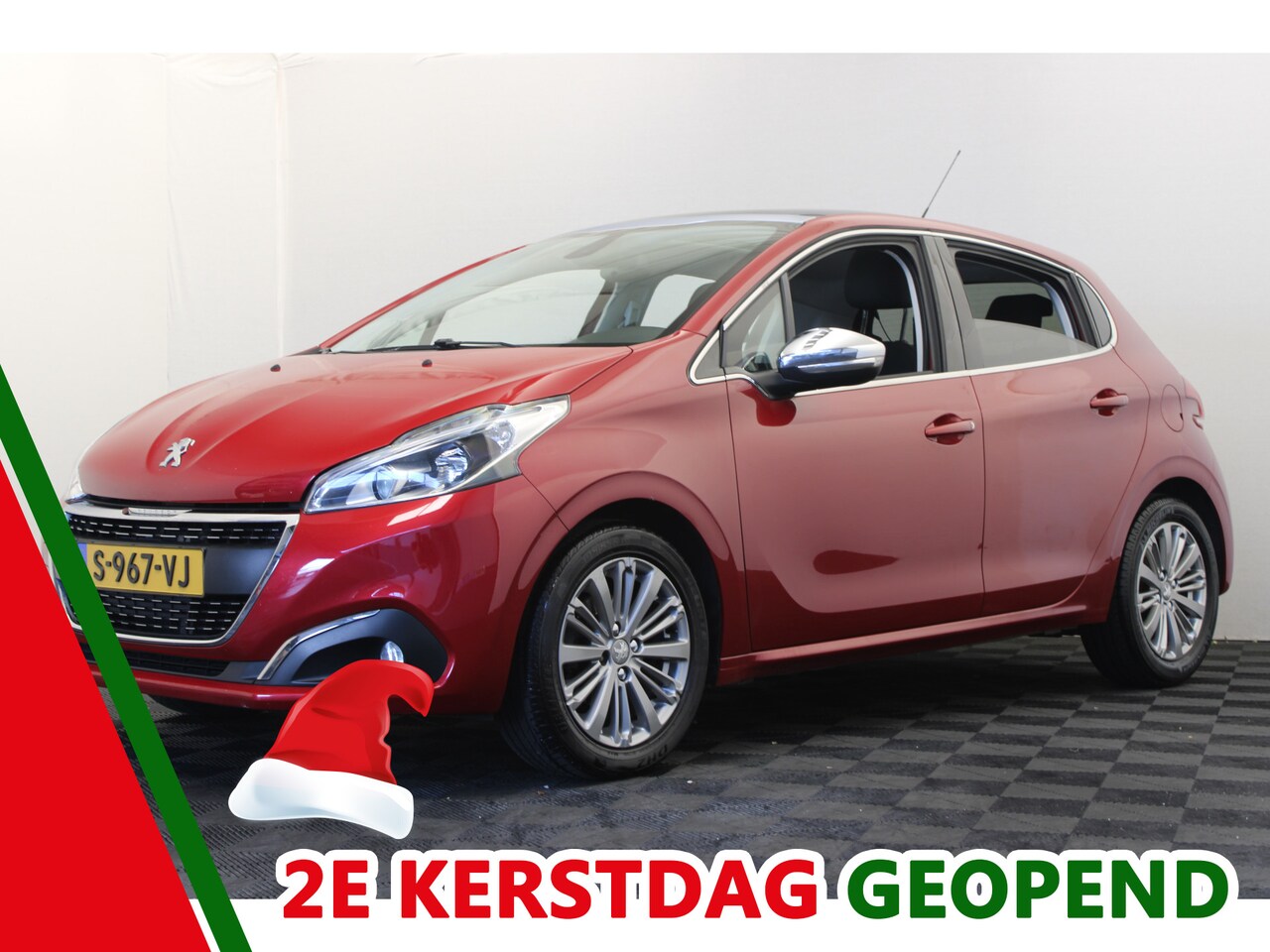 Peugeot 208 - 1.2 PureTech Blue Lease Executive |Pano|Navi| - AutoWereld.nl