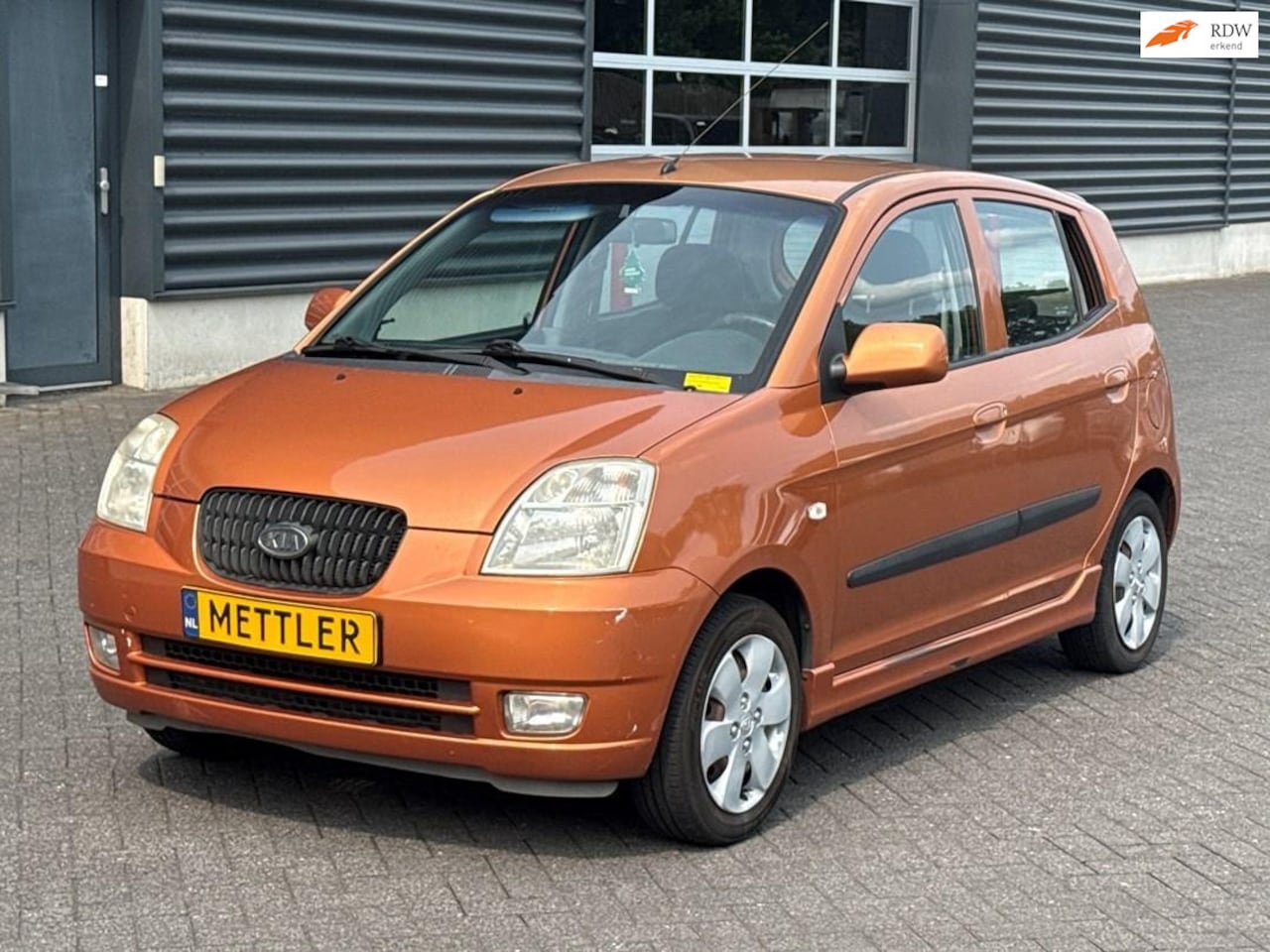 Kia Picanto - 1.0 12V Hatchback Benzine 999cc 45kW (61pk) FWD - AutoWereld.nl