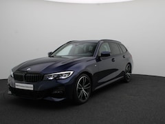 BMW 3-serie Touring - 318i M Sportpakket | HIFI | Parking Assistant Plus | 18"
