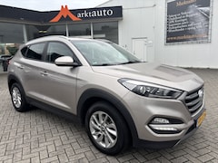 Hyundai Tucson - 1.6 T-GDi Comf. 4WD Camera Trekhaak Navi Lane-ass