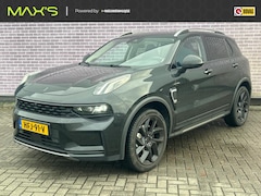 Lynk & Co 01 - 1.5 Plug-in Hybrid | Black pack | 360 camera | Panoramadak | Adaptive cruise control | LED