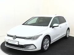 Volkswagen Golf - 1.5 TSI Life | CarPlay | Parkeersensoren | Adaptieve cruise control | Sfeerverlichting | N
