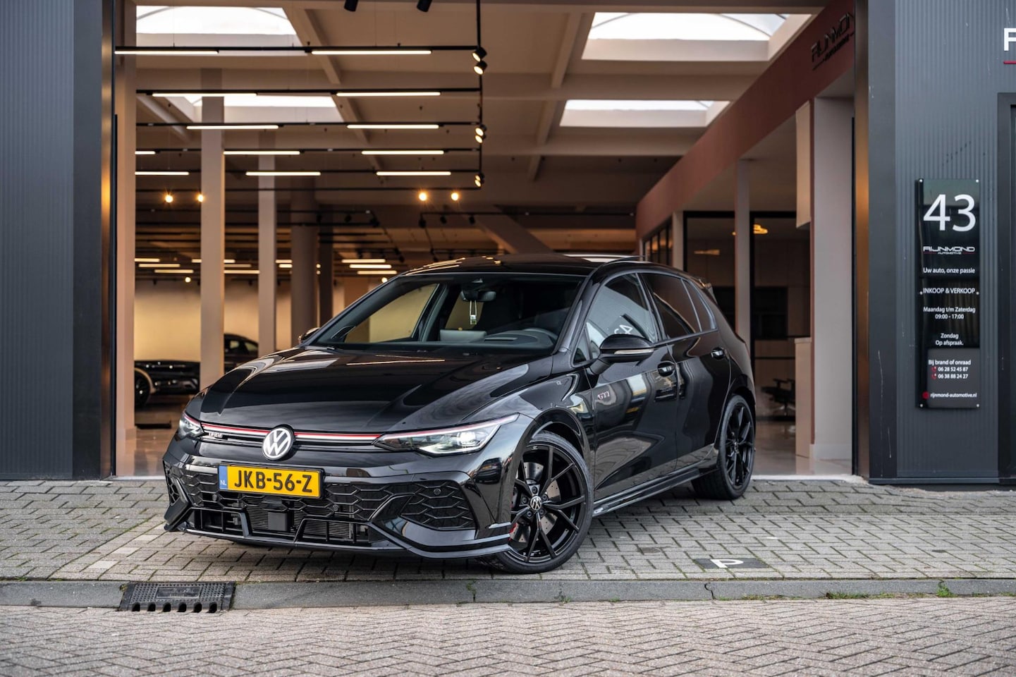 Volkswagen Golf - 2.0 TSI GTI Clubsport Face-Lift|Pano|Acc|Harman&Kardon|IQ-Light|Dealer Onderhouden| - AutoWereld.nl