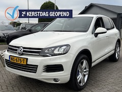 Volkswagen Touareg - 3.0 TDI Highline 2011 Wit Trekhaak Panoramadak