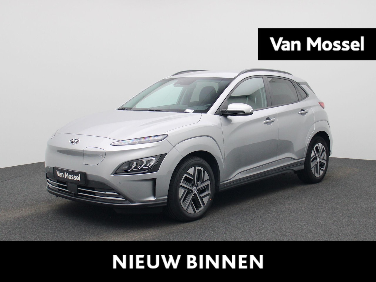 Hyundai Kona Electric - Sky 64kWh | Apple Carplay/ Android Auto | Climate Control | Achteruitrijcamera | Stoelverw - AutoWereld.nl