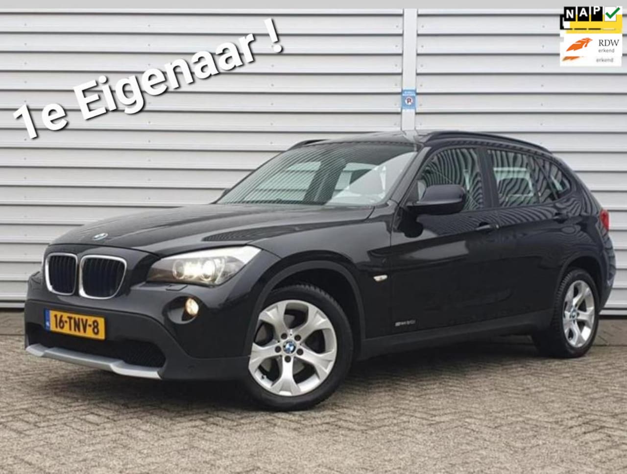 BMW X1 - SDrive20i Clima/Navi/ Dealer OH! / 1e Eigenaar! - AutoWereld.nl