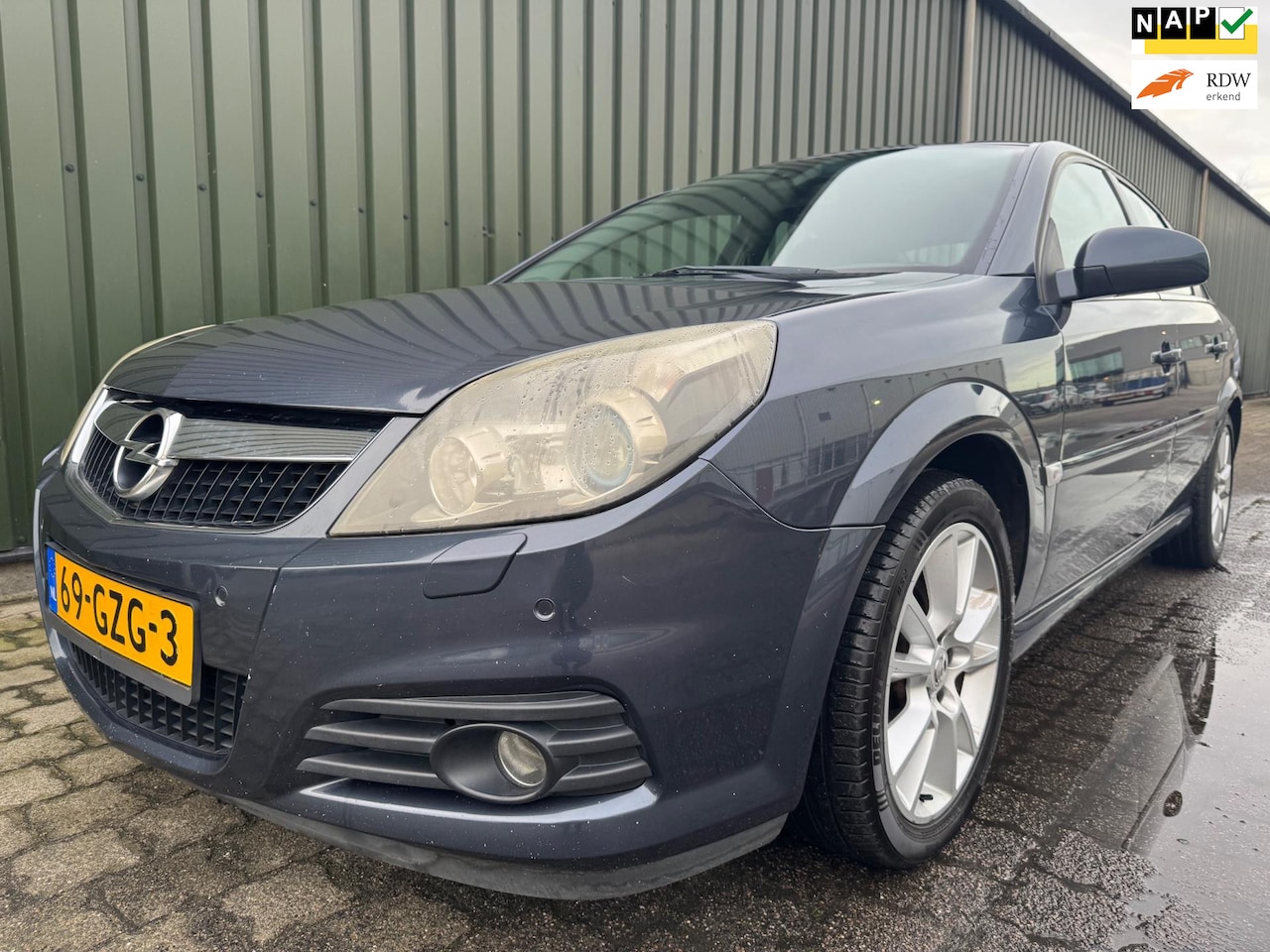 Opel Vectra GTS - 2.2-16V Temptation Excellence Automaat - AutoWereld.nl