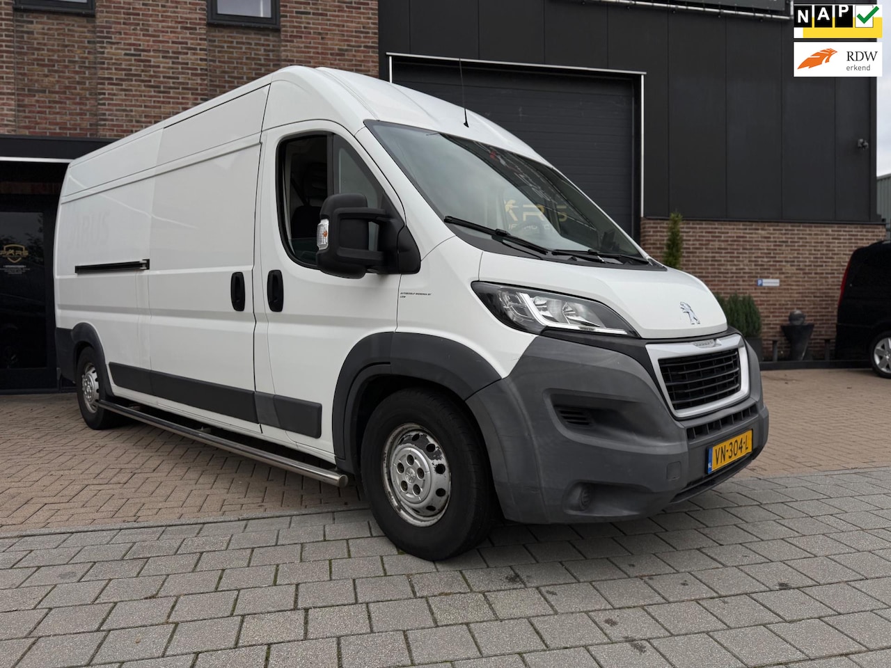 Peugeot Boxer - 335 2.2 HDI L3H2 XR 3PRSN Airco Navi Cruise Control Elk.Ramen Camera Luchtvering BJ2015 - AutoWereld.nl
