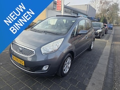 Kia Venga - 1.6 CVVT X-ecutive 5 deurs, climate control, wlwktrisch panoramadak, stoelverwarming