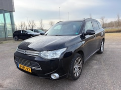 Mitsubishi Outlander - 2.0 PHEV Instyle+ Leer Dak Camera