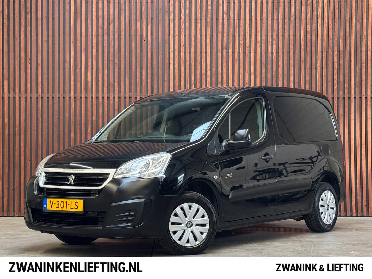 Peugeot Partner - 120 1.6 BlueHDi 100 L1 Premium S&S AUT-CRUISE-PDC-ELEK PAKKET-AUX - AutoWereld.nl