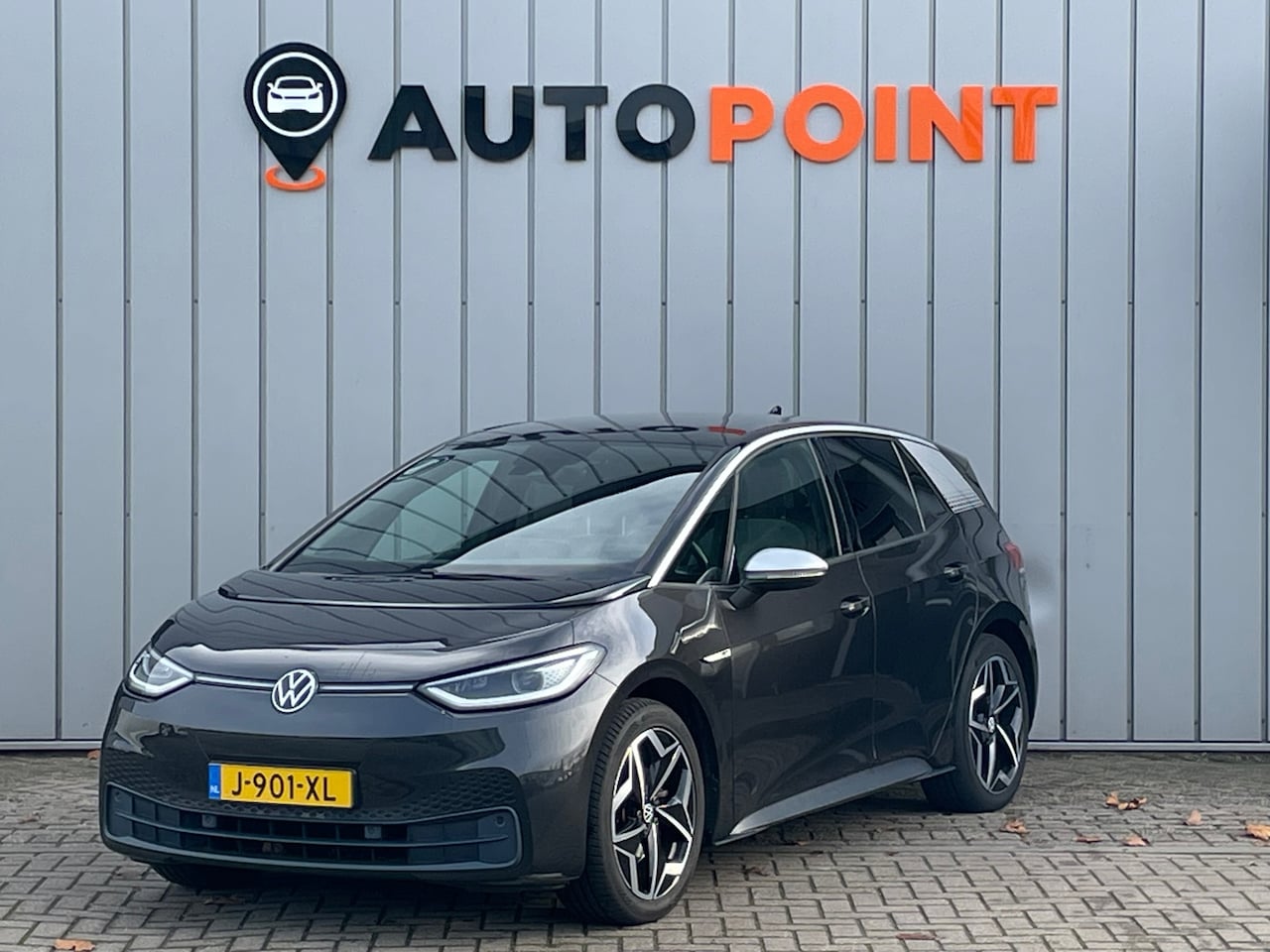 Volkswagen ID.3 - First Plus 58 kWh FASE 1EIG DEALEROND|TREKHAAK|CAMERA|STOEL+STUURVRM|ADAPT.CRUISE|MATRIXLE - AutoWereld.nl