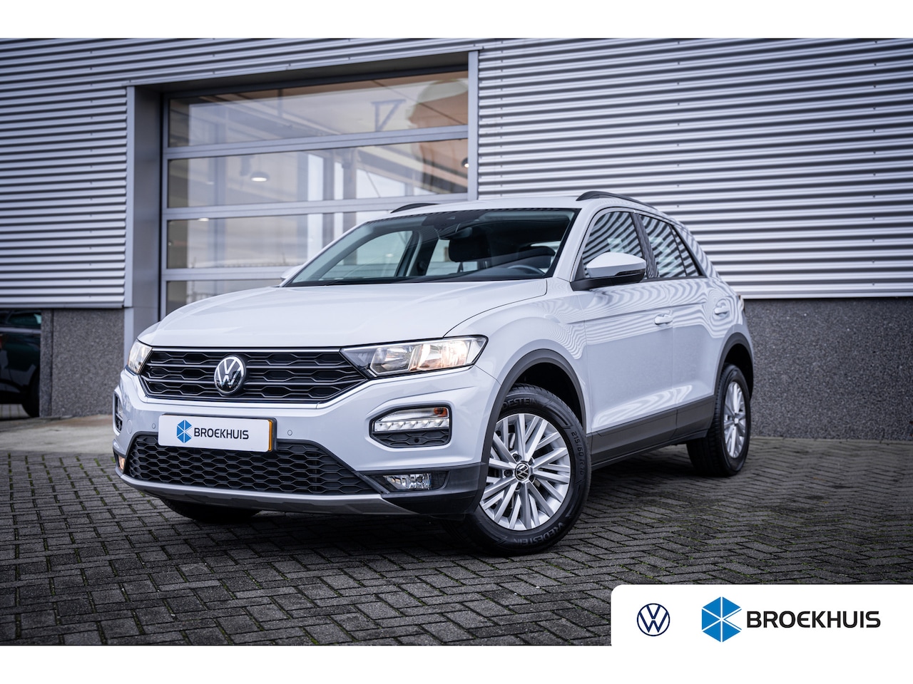 Volkswagen T-Roc - 1.0 TSI Style | Airco | Buitenspiegels elektrisch verstel- en verwarmbaar | Cruise control - AutoWereld.nl
