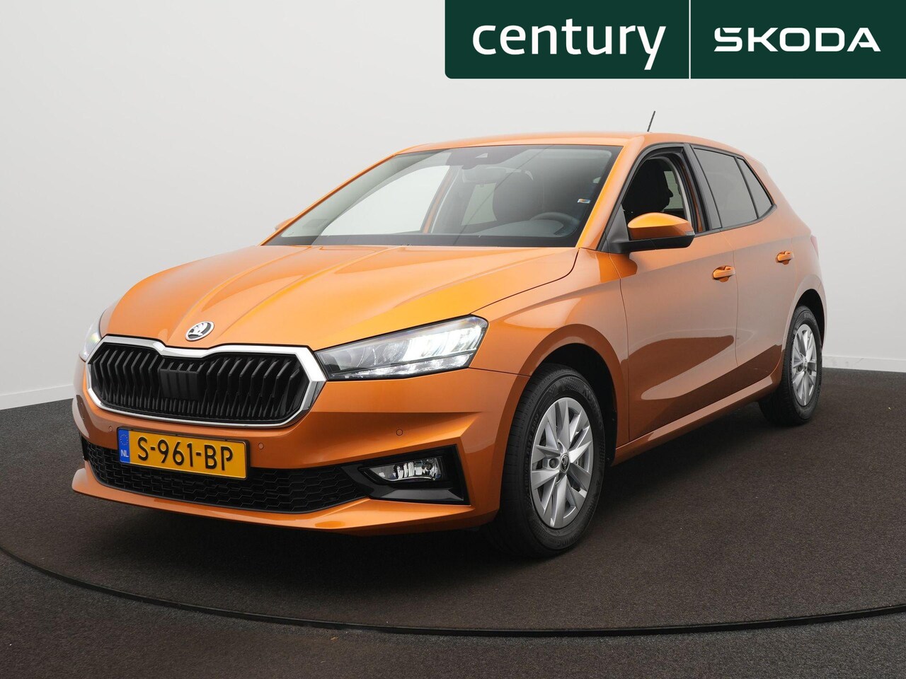 Skoda Fabia - 1.0 TSI Ambition Cruise Control | Carplay | 15" LM - AutoWereld.nl