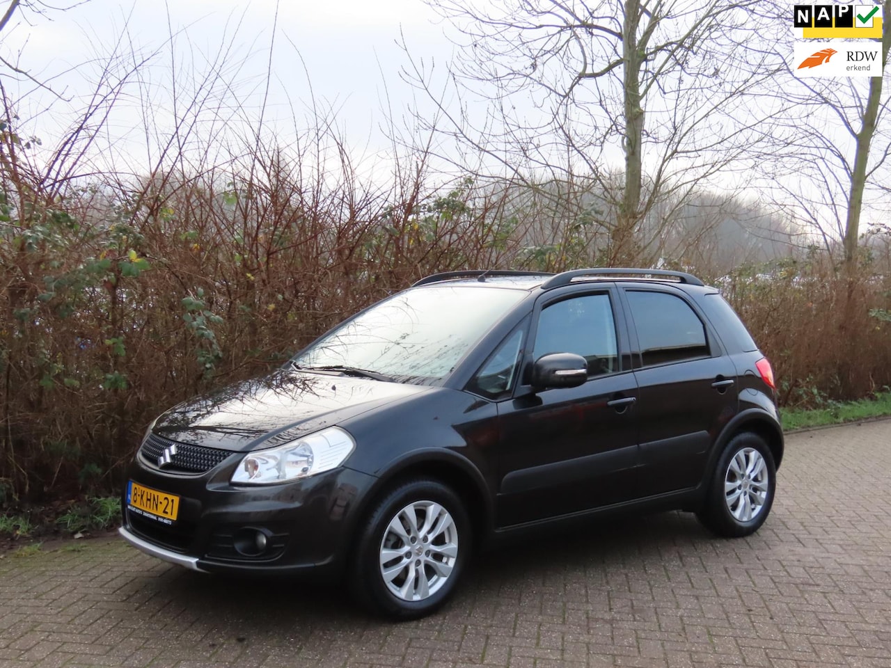 Suzuki SX4 - 1.6 Executive *1e EIG *Navi *Keyless *Trekhaak - AutoWereld.nl
