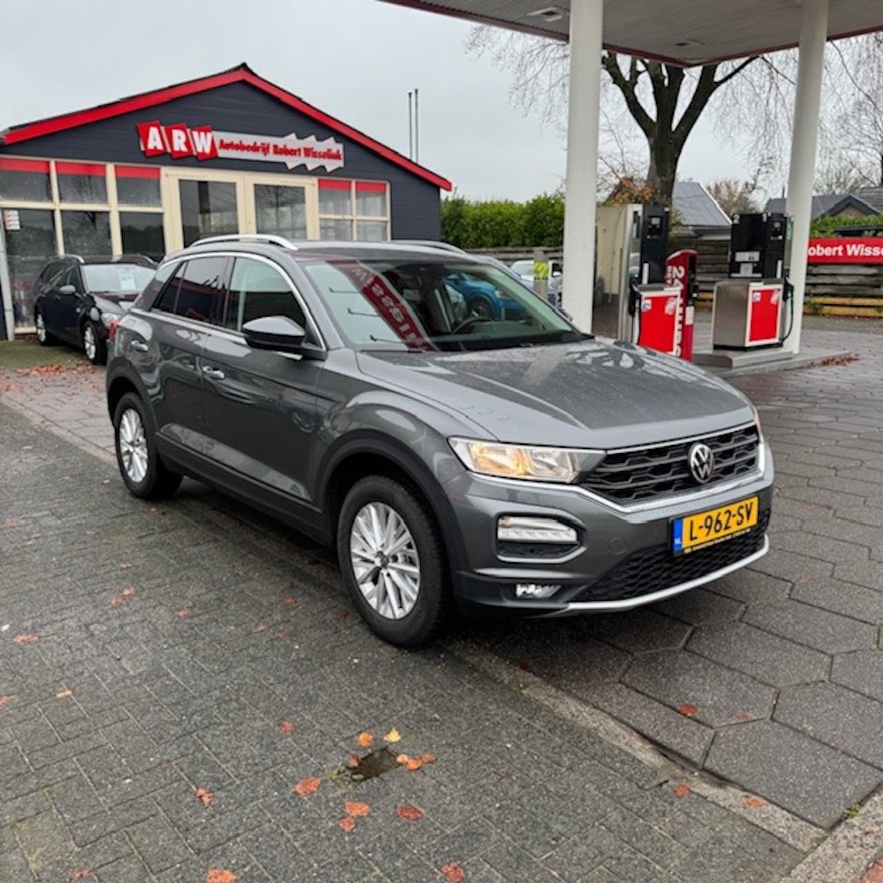 Volkswagen T-Roc - 1.0 TSI Style Business 1.0 TSI 115pk Style Business - AutoWereld.nl