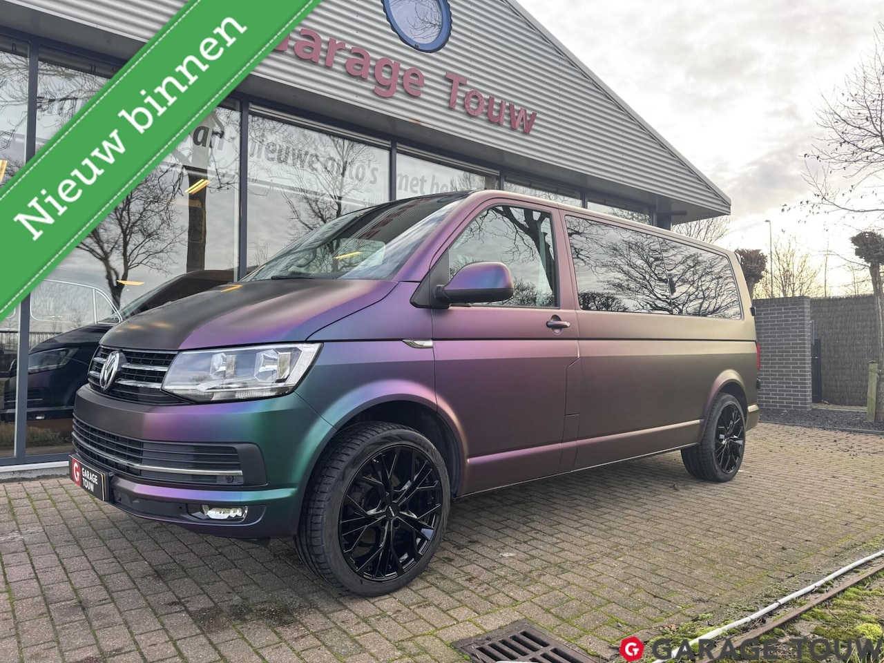 Volkswagen Transporter - 2.0 TDI L2H1 DC Highline 2.0 TDI L2H1 DC Highline - AutoWereld.nl