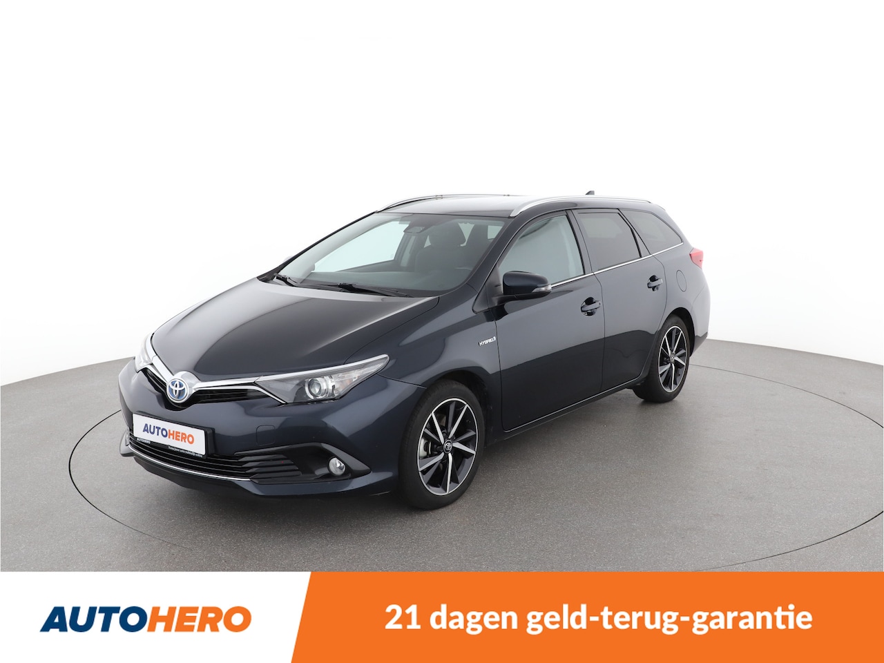 Toyota Auris - 1.8 Hybrid Executive l EF93730 l - AutoWereld.nl