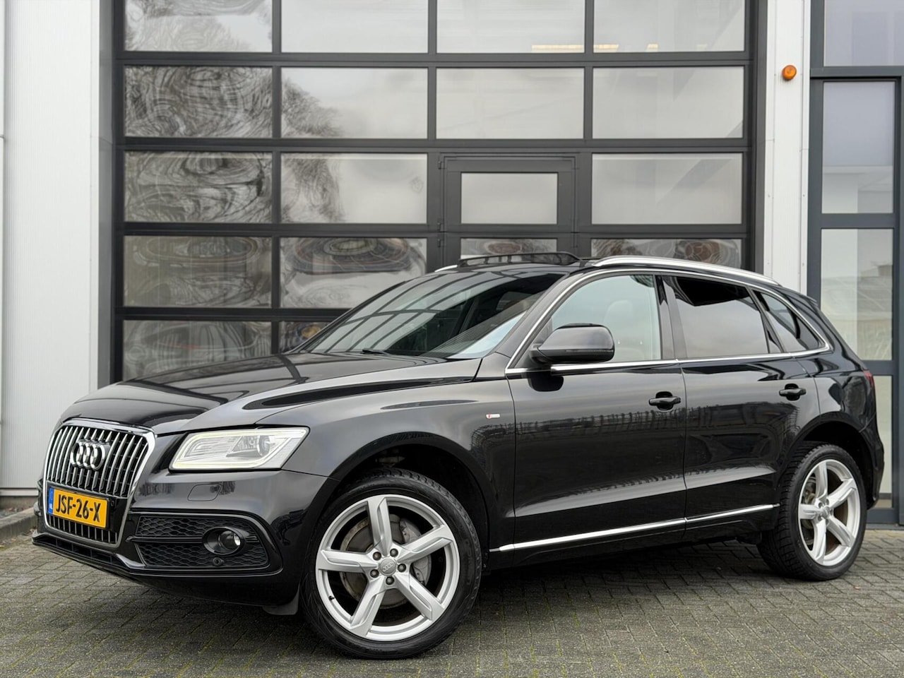 Audi Q5 - , 2.0 TFSI quattro Pro Line S 225PK+ / S-Line / PANO - AutoWereld.nl