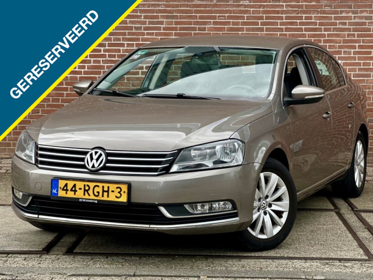 Volkswagen Passat - 1.4 TSI Comfl. BlM. |AIRCO |CRUISE C |NWE APK - AutoWereld.nl