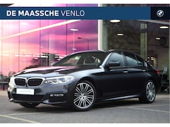 BMW 5-serie - 520i High Executive M Sport Automaat / Navigatie Professional / Comfort Access / Comfortst