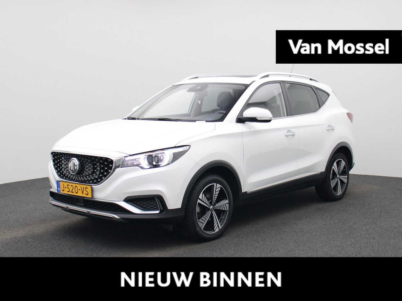 MG ZS - Luxury 45 kWh | Stoelverwarming | Panodak | ACC | Leer | - AutoWereld.nl