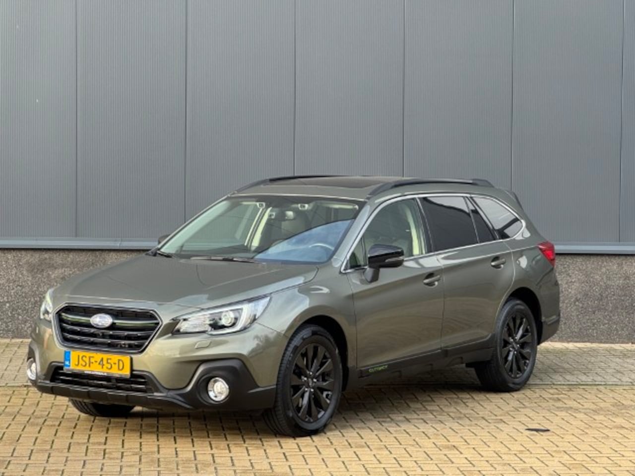 Subaru Outback - 2.5i Premium Schuifdak - AutoWereld.nl