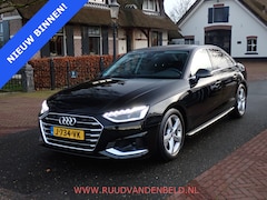 Audi A4 Limousine - 35 TFSI Launch edition Business NAVI / CRUISE / SPORT ONDERSTEL + STOELEN
