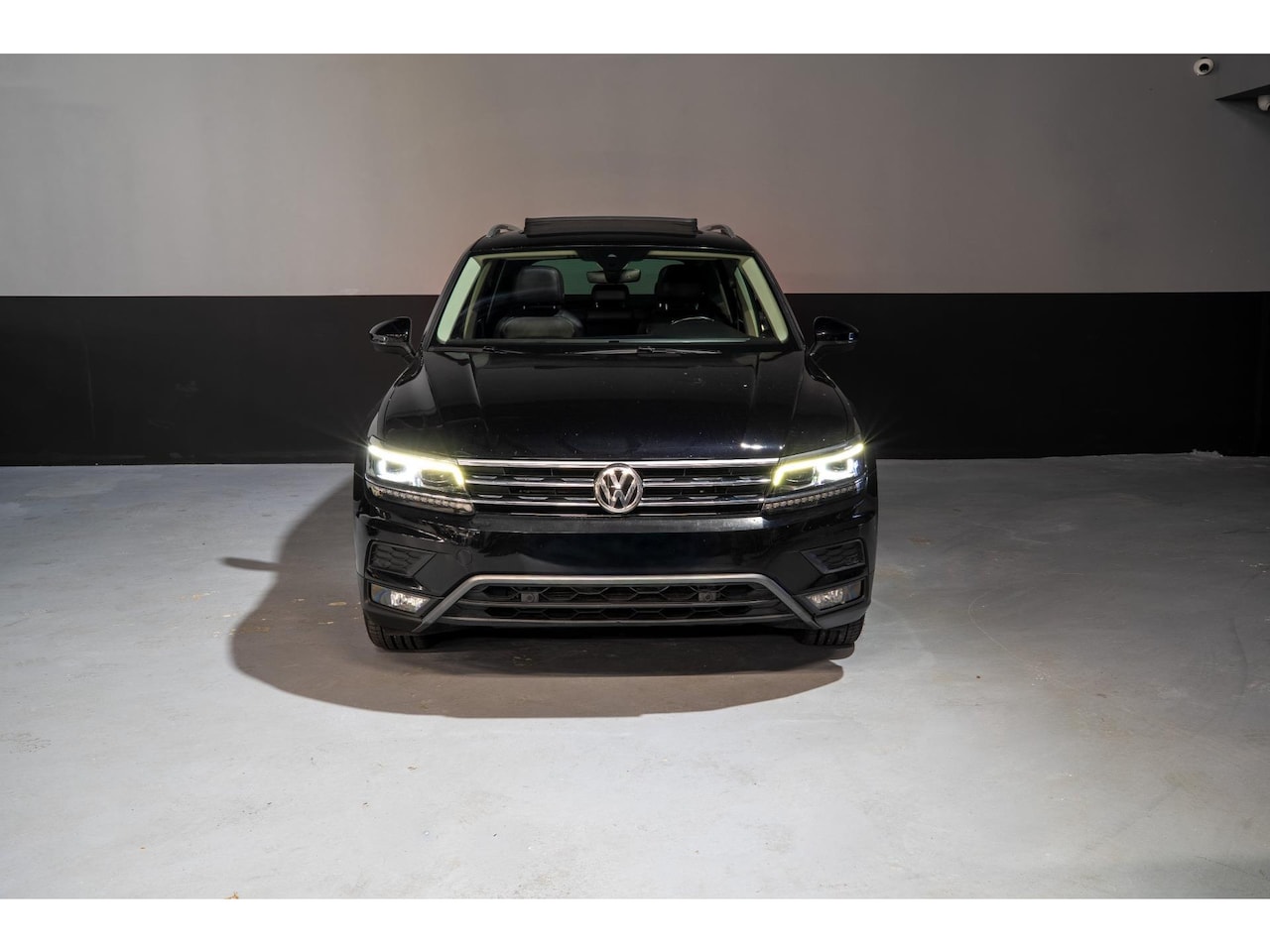 Volkswagen Tiguan - 2.0 TSI 4Motion Highline 2.0 TSI 4Motion Highline - AutoWereld.nl