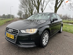 Audi A3 Sportback - 1.2 TFSI Attraction Pro Line