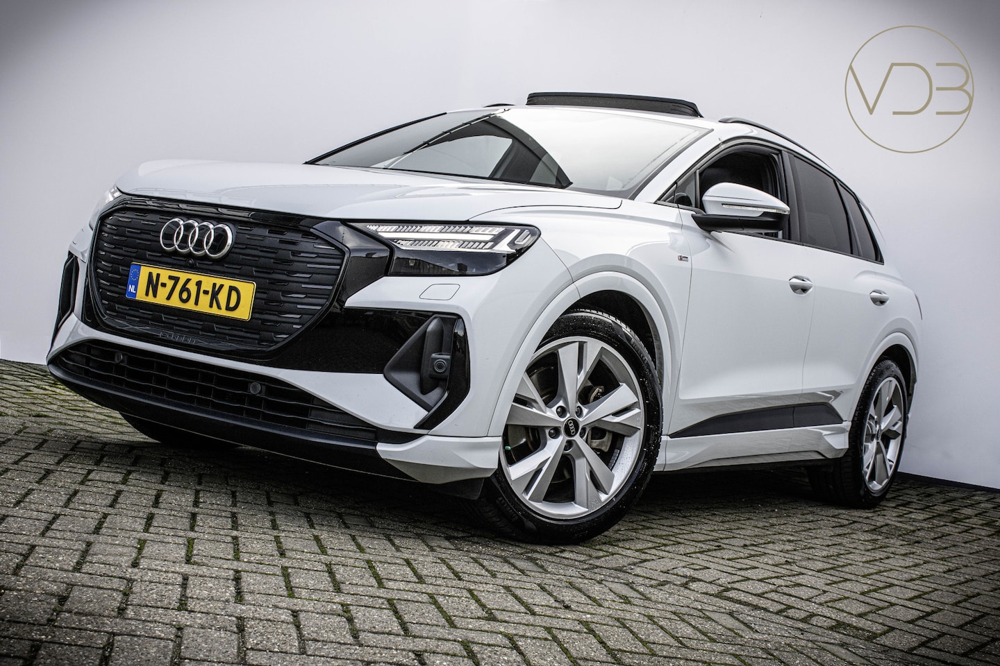 Audi Q4 e-tron - 40 SOH 93% S-Line Competition PANO CAMERA 1e Eigenaar - AutoWereld.nl