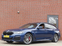 BMW 5-serie Touring - 530e xDrive M-Sport / Panoramadak