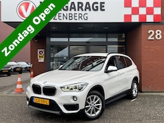 BMW X1 - sDrive20i Executive // LEDEREN BEKLEDING // MEMORY SEAT // ELEK. ACHTERKLEP // NAVI // CAM