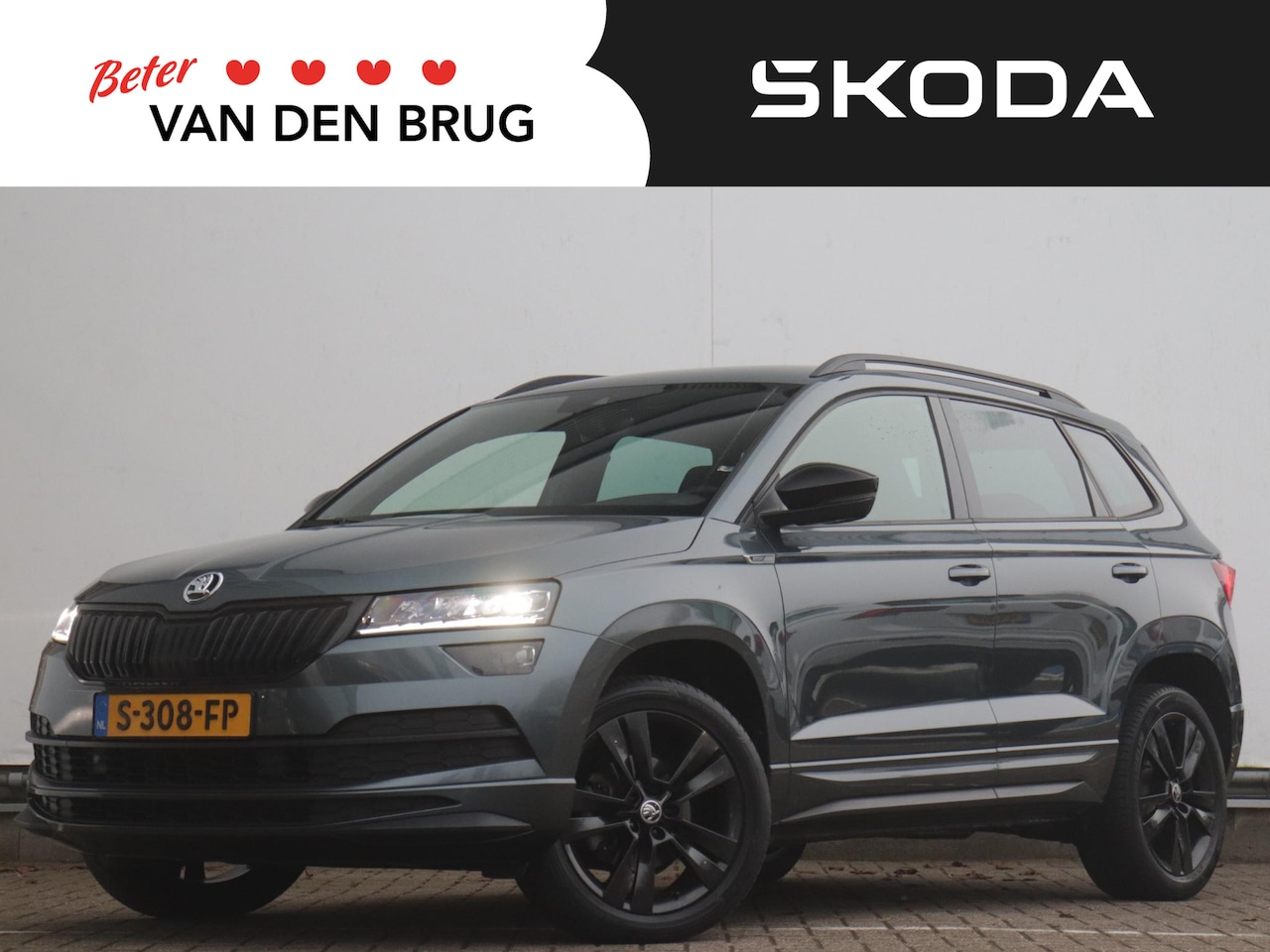 Skoda Karoq - 1.5 TSI ACT Sportline | Stoelverwarming V+A | Keyless | Navigatie | Cruise Control | Digit - AutoWereld.nl