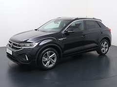 Volkswagen T-Roc - 1.5 TSI R-Line | 150 PK | Automaat | Trekhaak | R-Line | Apple Carplay/Android Auto |