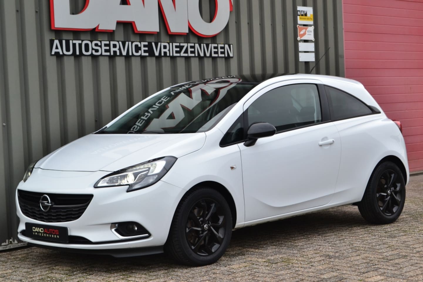 Opel Corsa - 1.0 Turbo Cosmo Camera/Airco/Xenon/16'' inch - AutoWereld.nl