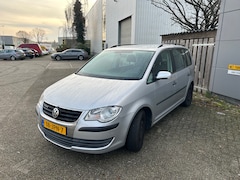 Volkswagen Touran - 1.9 TDI Trendline BlueMotion