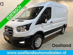 Ford E-Transit - 350 L2H2 Trend 68 kWh 184 PK / 100% Elektrisch / Airco / Cruise Control / CarPlay / Camera