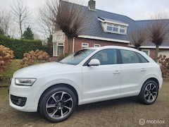 Audi Q3 - 2.0 TFSI quattro Pro Line, navi, trekhaak afnb
