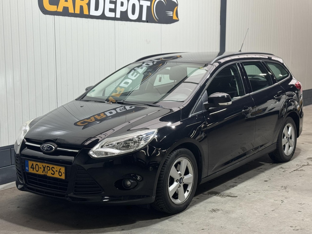 Ford Focus Wagon - 1.6 EcoBoost Trend 1.6 EcoBoost Trend - AutoWereld.nl