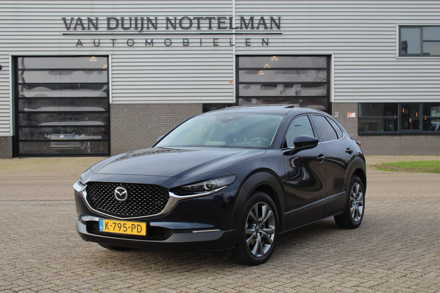 Mazda CX-30 - 2.0 e-SkyActiv-X M Hybrid Luxury / HUD / Leer / 360 Camera - AutoWereld.nl