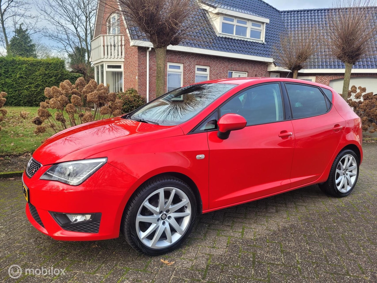 SEAT Ibiza - 1.2 TSI FR 1.2 TSI FR,trekhaak, navigatie - AutoWereld.nl