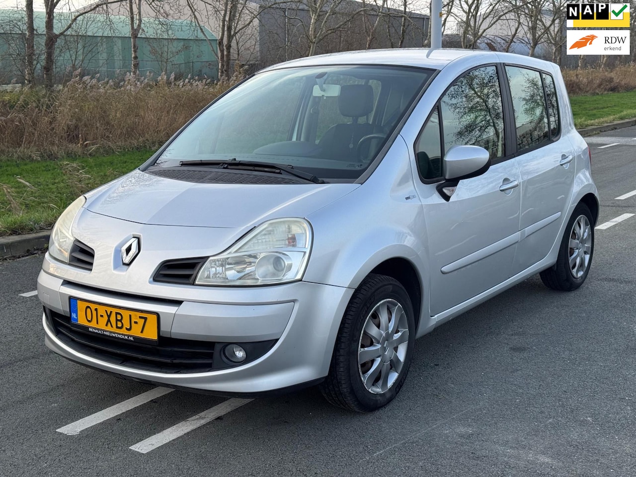 Renault Modus - 1.6-16V Night & Day / AIRCO / NAP / AUTOMAAT - AutoWereld.nl